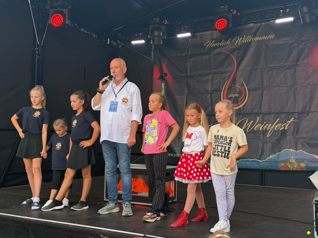 Bilder zum Porzer Weinfest 2026 der KG Porzer Stadtgarde e. V.